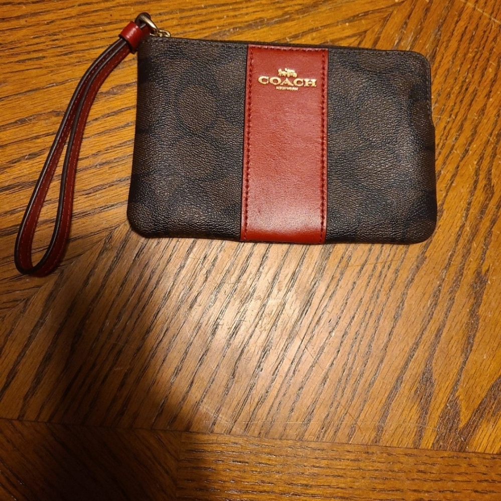 Coach Wristlet red over signature print